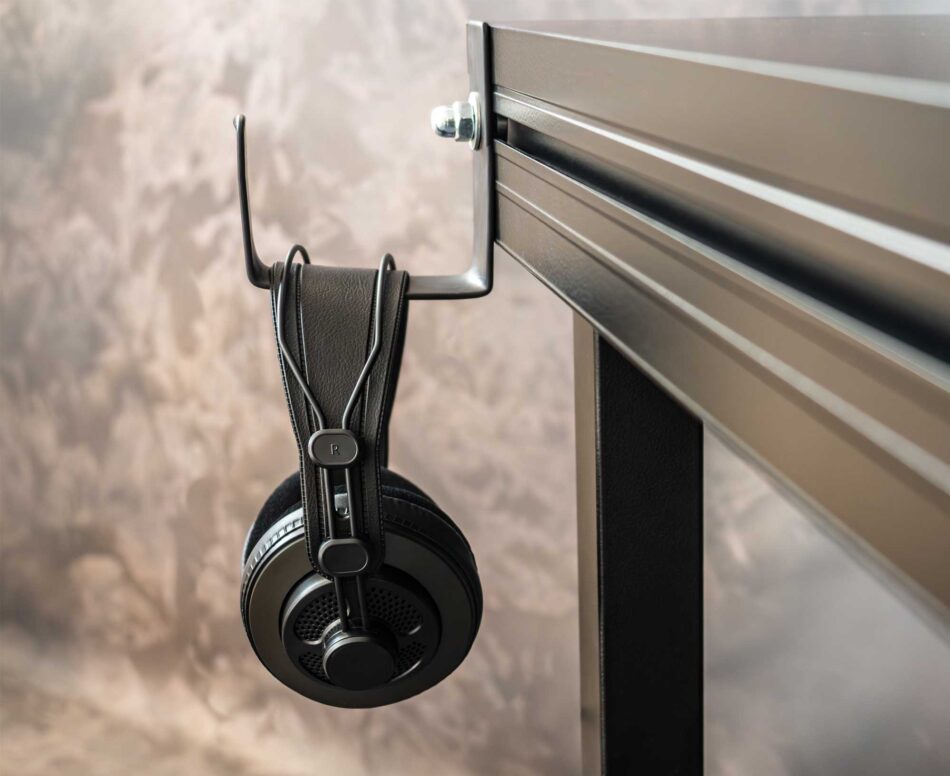 Soporte-para-auriculares-AR-TM-02