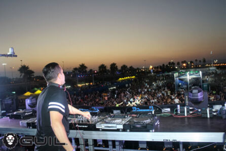 mesa-Disc-Jockey-(1)