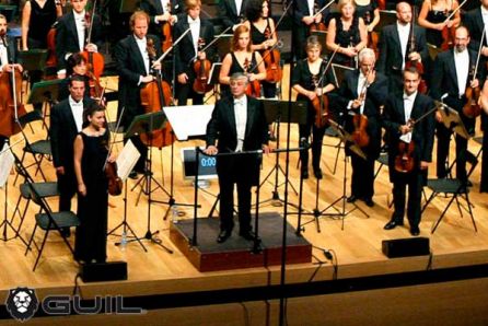 Pódium-director-orquesta-1