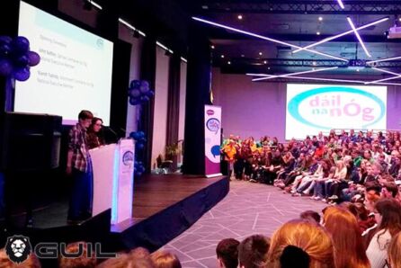 conferencia-escenario